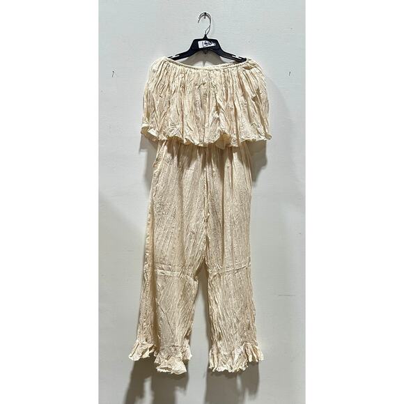 Jaded Gypsy Women Off-Shoulder Ruffle Crinkle Romper - Picture 4 of 6